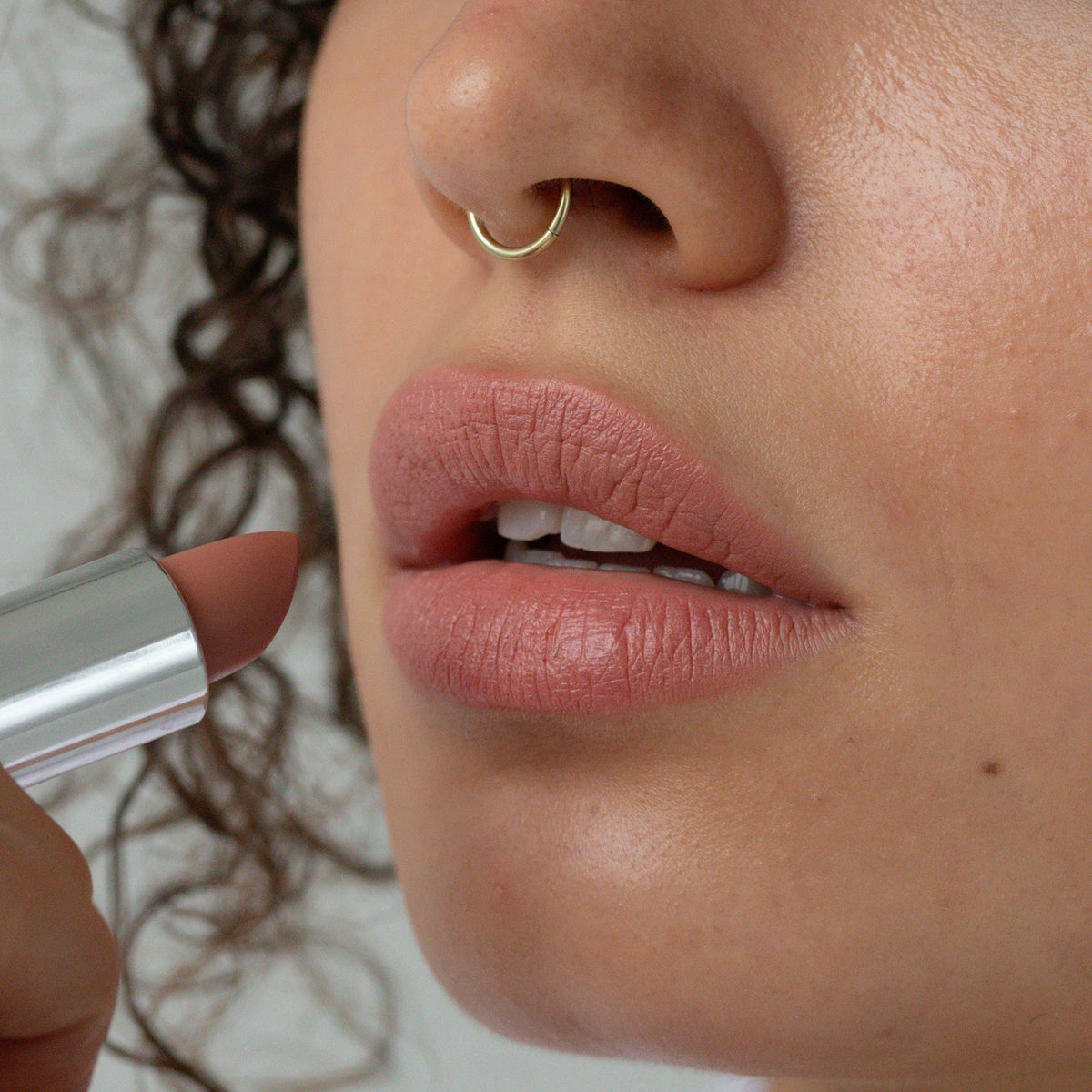 Willow Lipstick Pearl Beauty Cosmetics